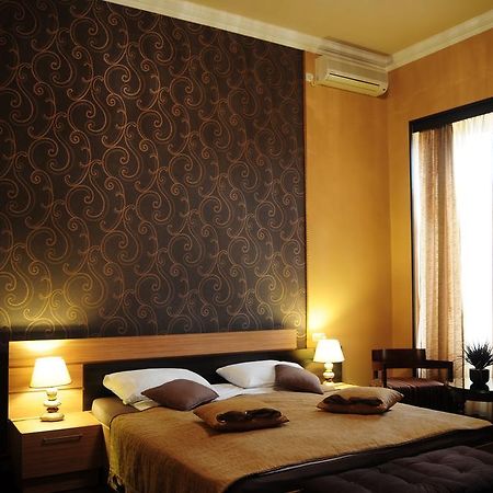 Azoyan Guest House Erivan Zimmer foto