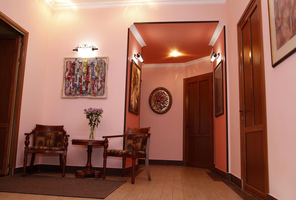 Azoyan Guest House Erivan Exterior foto